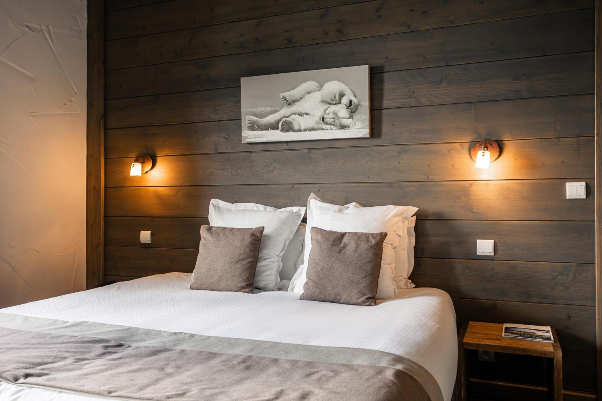 Hotel Carlina By Les Etincelles ลาปลาญ ภายนอก รูปภาพ